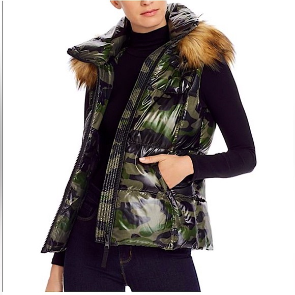 AQUA Faux-Fur Trim Camo Puffer Vest Bloomingdale’s Exclusive - Picture 1 of 16